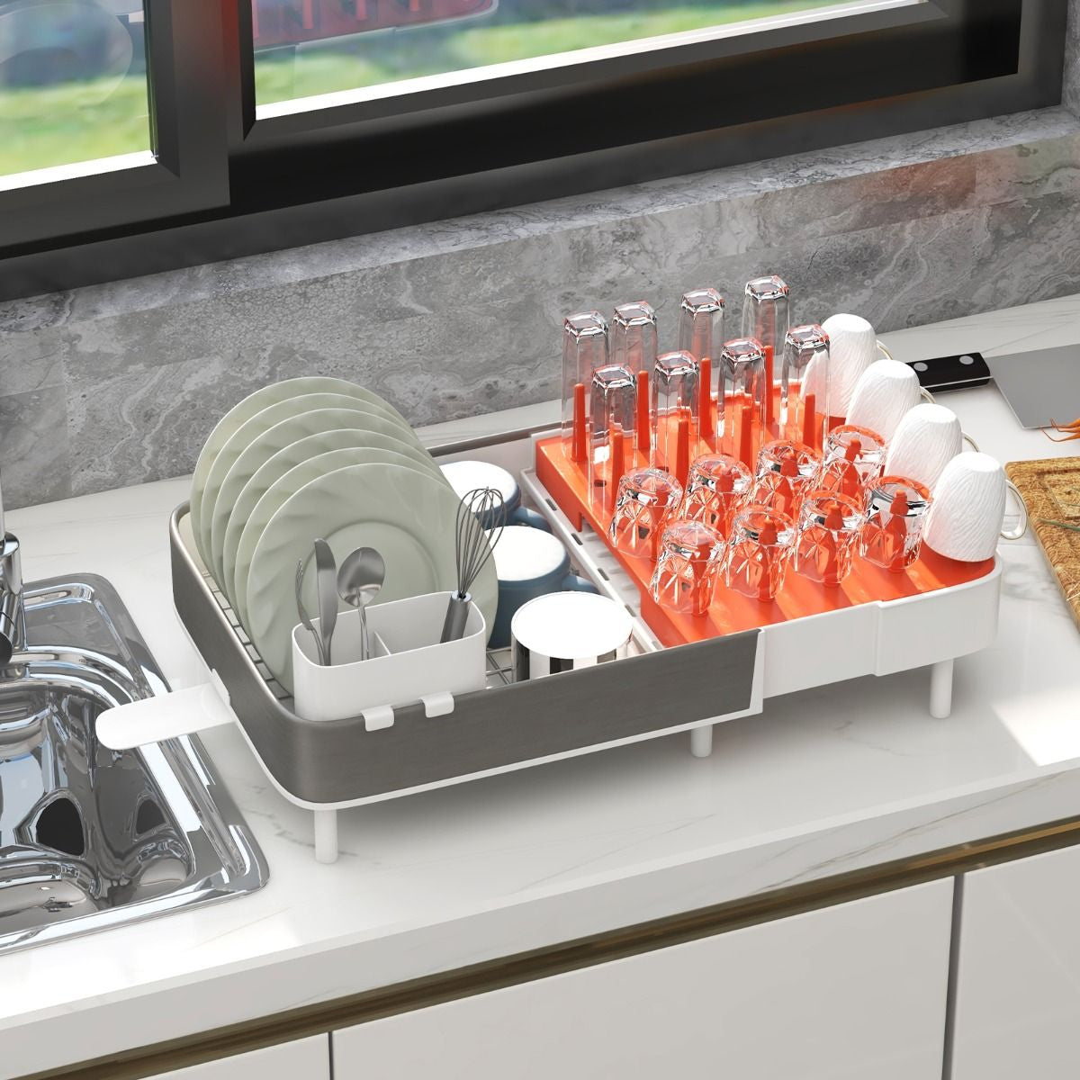 Égouttoir À Vaisselle En Acier Inoxydable & PP Extensible Avec Porte-Couverts Amovible Porte-Gobelets Drainage Automatique